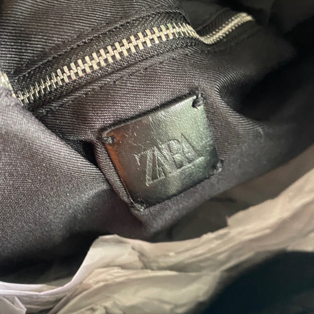 NWT Zara Gathered Tote with Charms Bag - Picture 7 of 11